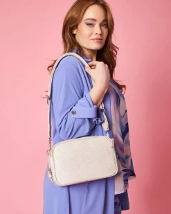 Borsa a spalla piccola in ecopelle con motivo ad intreccio con tracoll