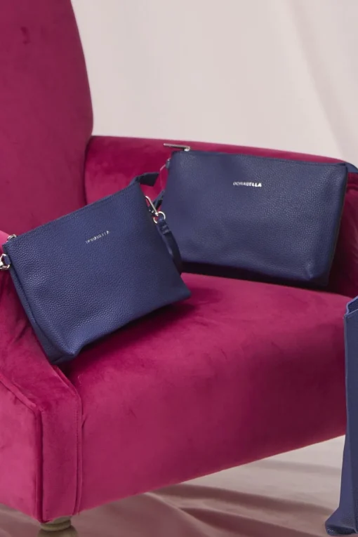 Borsa a tracolla Easy smart in ecopelle a grana con logo sul davanti B