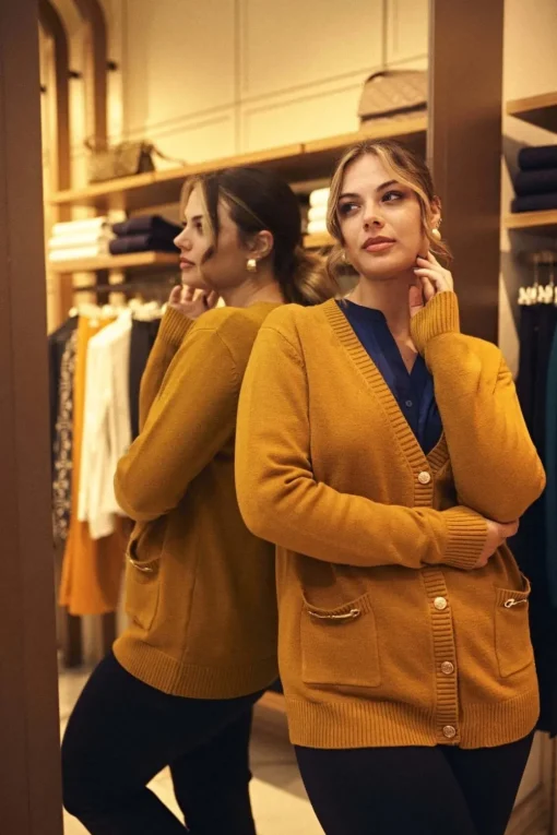 Cardigan con tasche e morsetti accessorio TAPENADE
