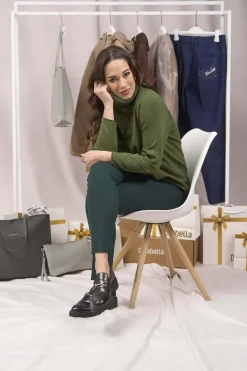 Maglia a manica raglan con collo alto MILITARE