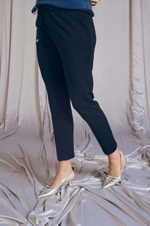 Pantalone comfy dal taglio jogger e coulisse BLU