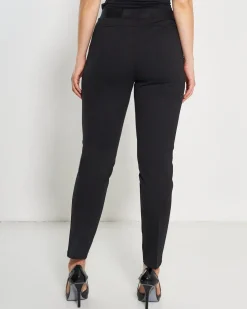 Pantaloni slim fit con vita elastica e dettaglio frontale di piega di