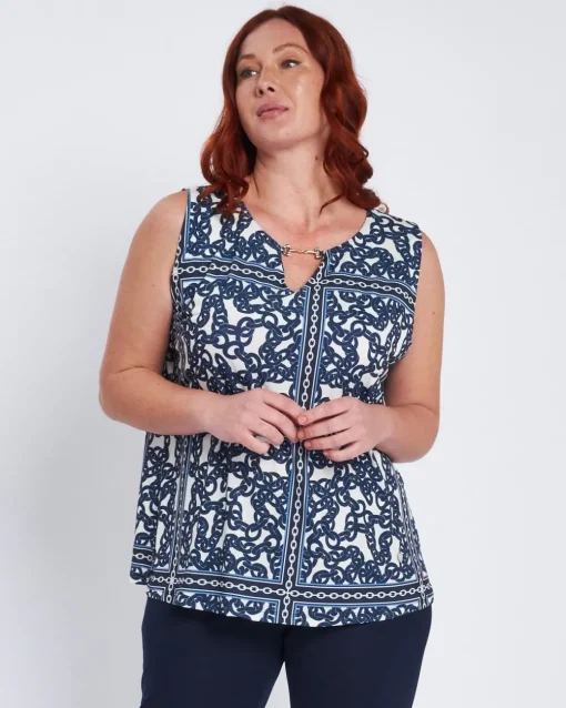 Top con stampa all over e accessorio morsetto BLU